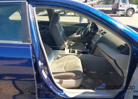 2011 Toyota Camry Se from USA, damaged, VIN 4T1BF3EK2BU606698